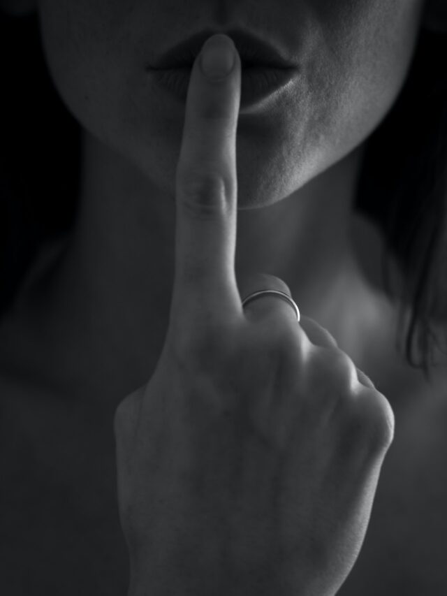 10 Signs You May Be Lithromantic
